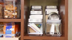 Pantry Bootcamp with Laurie March We teamed up with DIYNetwork.com's Laurie March for organizing tips and tricks, plus a few organizing makeovers! Help your pantry pass the Laurie March inspection with these design and organizing ideas. For ideas and advice or to start a design, visit http://bit.ly/easyclosetsdesign | EasyClosets