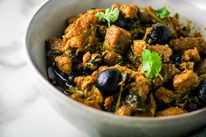 Easy Pastele Stew Recipe