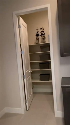 Step-Up Home Upgrade? New Construction in Las Vegas Might Be Your Best Move 🚧