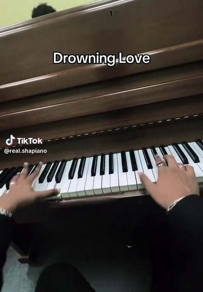 Emotional Piano Cover of 'Drowning Love'