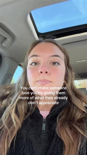 audreyrmarie (@audreyrmarie)’s videos with Flowers In December - Mazzy Star