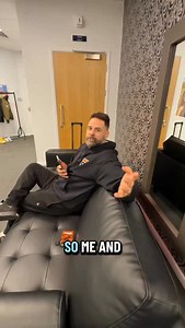 Hosted by @scottrobinsonofficial because he’d know them all in .5 seconds 🤣 | Five