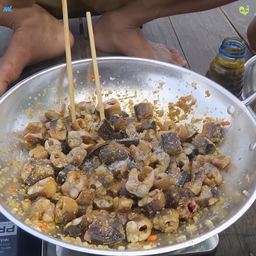 Lươn bự kho sả ới, 10 con như một | Nét Quê Channel