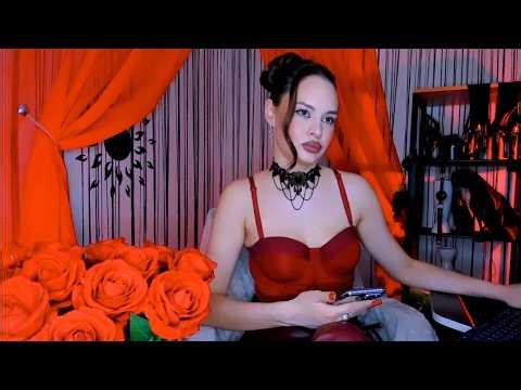 Mood Fatal beauty in red