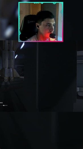 QUE OPORTUNO ES ESTE ALIEN 😂😶