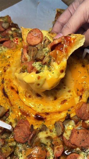 #januariserunyamakan #dominospizza #mukbangpizza #pizzasultan