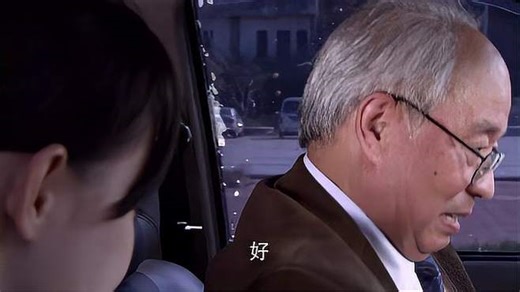 我的妈妈是天使：代表新生发言，小强却一直插话，把小雅气哭了