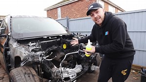 Rebuilding a wrecked BMW X3M Competition