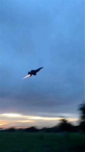 Unrestricted F-35 Takeoff at RAF Lakenheath