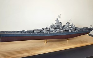威斯康星 密苏里号战列舰1/350战列舰模型展示