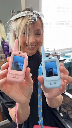 Turn curiosity into connection! Introducing Digitalk — the walkie talkie reimagined. Kids can chat, share, and explore together — no Wi-Fi, no phones, no screentime. Just pure imagination and adventure, anywhere they go. 🌎✨ 👉 The perfect gift for curious minds — only from MiniLabbies. | MiniLabbies