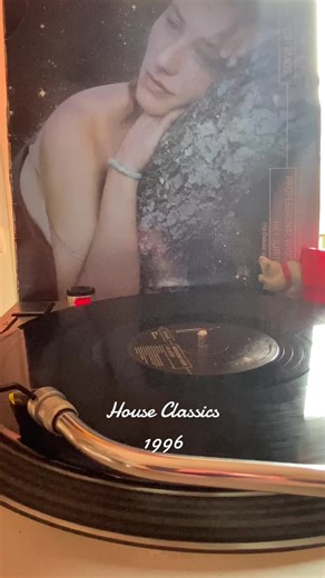 House Classics 1996 Tori Amos – Professional Widow #housemusic #90 #houseclassics #housemusicalllifelong #pioneerdj #vinyltok #dj #fyp #foryou