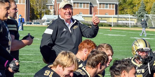 Nebraska Wesleyan Head Football Coach Brian Keller to retire