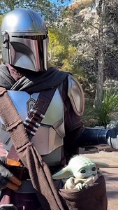 279K views · 16K reactions | Mando y Grogu en el Galaxy’s Edge https://www.instagram.com/reel/ClHZbr6tQI6/?igshid=YmMyMTA2M2Y= | Star Wars: La Fuerza | Facebook