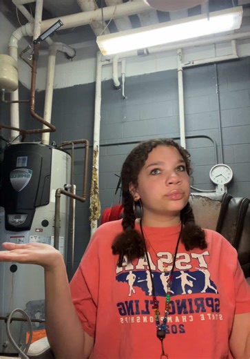 Exploring a Career as a Mime: What You Need to Know