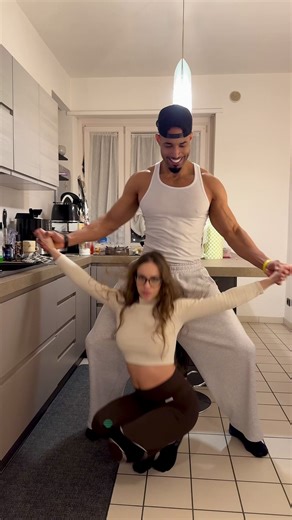 Ballare in cucina: Salsa e amore