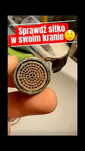 Dlaczego nie sprawdzisz sitka w swoim kranie? Sitko czyli perlator zamontowany na kranie często jest głównym problemem ze słabo „lecącą wodą”, dlatego lepiej czasami zacząć szukać problemu właśnie przy kranie i od razu mieć na wymianę takie sitka. #sitko #perlator #kran #lifehack | Krystian Timmler