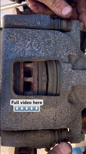 Brake replacement tip: 2016 Jeep Wrangler front brake replacement| #automobile #brakes