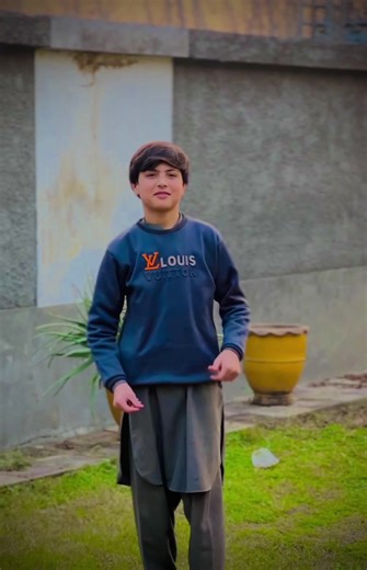 Exploring Hassan Khan Live: A Unique Experience