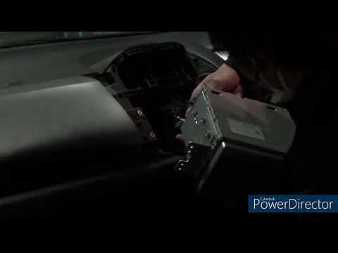 フィット　GE6　カーナビ交換　オーディオ交換