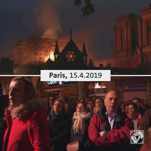 Bewegende Szenen gestern Abend in Paris: Während die historische Kathedrale Notre-Dame brennt, singen Einheimische und Touristen spontan das Ave-Maria-Gebet. | tagesschau