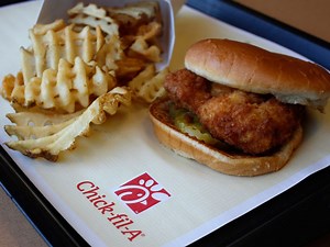 Controversial Chick-fil-A coming to Canada as Toronto proves magnet for foreign fast food
