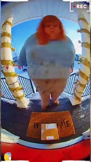 Porch exploding package box with glitter🏳️‍🌈✨🦄#porchpiratecaught #glitter #package #prank #fyp