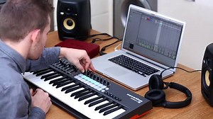 Watch Novation Launchkey 61 on Amazon Live