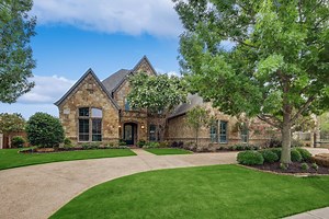 7105 Peter's Path, Colleyville, TX 76034 - MLS 20352363 - Coldwell Banker