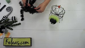 13K views · 84 reactions | How to make a Halloween Spider Basket. This Simple Saturday Project is ready for your first Halloween Project of the season. Lets whip out a easy spider basket. Grab your kit here https://www.keleas.com/product/spider-basket-arrangement-kit/ | Kelea's | Facebook