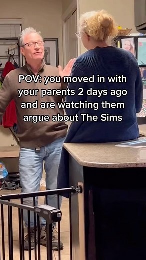 The Beaver Family on Instagram: "My mom will defend her sims no matter what 﫡"