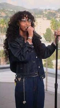 Girlfriend - Sideways (Live Performance)