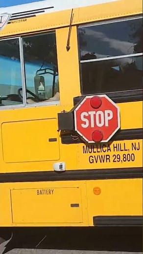 Bus 22- 2021 Handicap IC CE Drive By