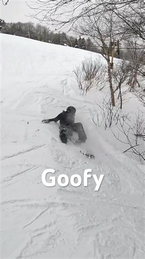 Our Goofy Friend Larry 🤪 #snowboarding