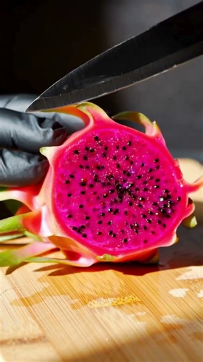 Satisfying Fruit Slicing: Real or Fake? 🔪🍊#asmr #shorts #viral #satisfying