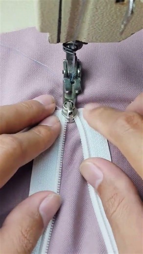 Olha que truque fácil para colocar cursor de zíper