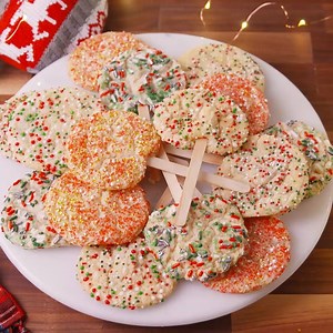 Holiday Sugar Cookie Pops will change the way you dunk forever. Full recipe: http://dlsh.it/YWQ53vg | Delish