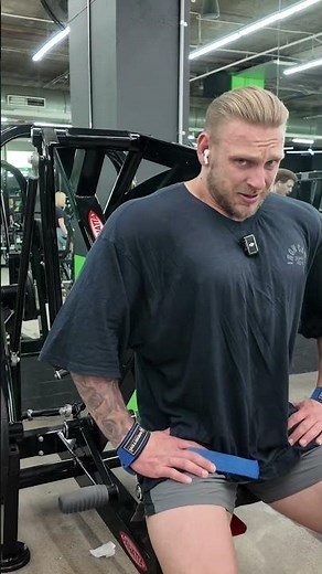 Best Back Workout: Seated Row Machine!