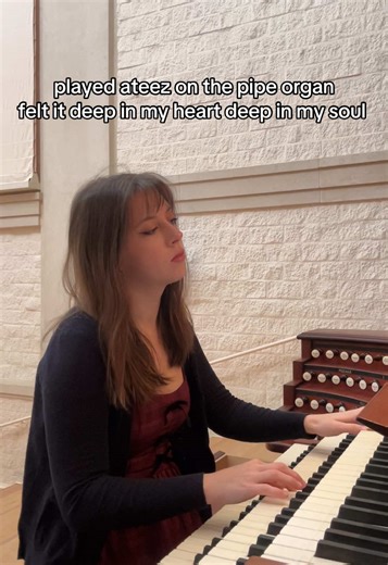 hala hala was my top song of 2020 and I cannot BELIEVEEEE that was six years ago 😭😭😭 also choi san if you’re reading this……. my dms are open @ATEEZ_Official #ateez #atiny #kpop #pipeorgan