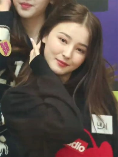 Nancy from Momoland's BAAM Dance Performance