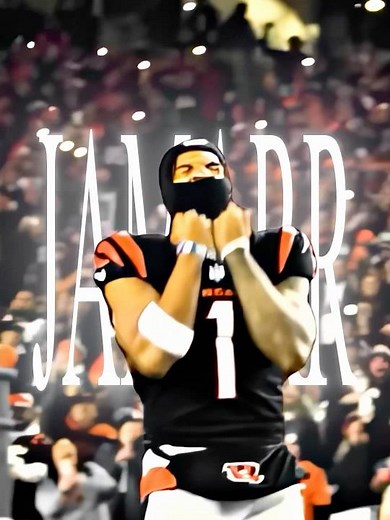 Ja'Marr Chase is OPEN 24/7 😭🙏