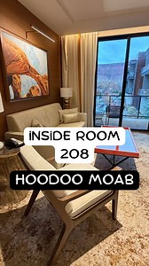POV: You booked Moab right. ✨ Room 208 at @hoodoomoab (Curio Collection by @hiltonhotels) has red-rock balcony views, a living room I actually used, and a soaking tub that deserves a standing ovation. Sunrise coffee desert hues = the kind of base camp you want to linger in for a little longer before heading out to adventure in @discovermoab.🏜️💥 Save this for your next Moab stay — you’ll thank yourself later. #discovermoab #hoodoomoab #moab #curiocollection | Jennifer Broome