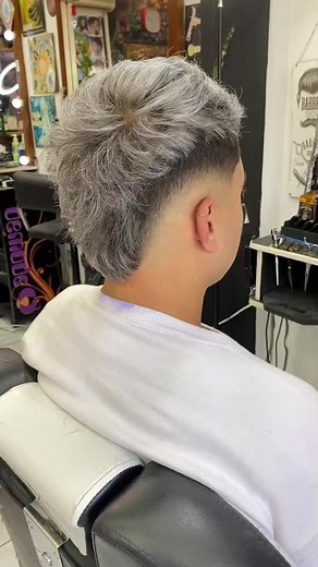 💥💥#parati #barbershop #claritos #mechas #fyp #fade #FreeFireXBTS #barber #reflejos #barbernation