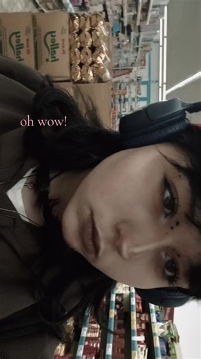 Exploring Cassie's Character in Skins