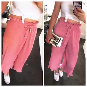 🔥 3RD #RESTOCK IN 48 HOURS!! 🔥 Grab these quick, Girls! 🙈🏃🏻‍♀️ ✔️ Very stretchy waistband - I’m a size 12, wearing size M...I definitely had room! The size S was more fitted - but also fab! 🙋🏼‍♀️👏🏻 ✔️ Sizes 8-16 £24 ✔️ If you like more fitted - go down a size! 💖 Use ‘TREAT20’ to grab a pair for £19.20!! What a bargain! 🏃🏻‍♀️ Shop now 👉🏻 https://rubywooboutique.com/product/avery-blush-pleated-3-4-length-trousers/ #dontmissit | Ruby Woo Boutique