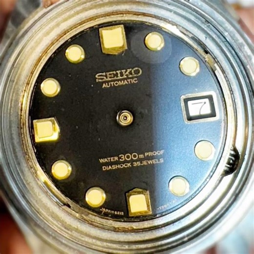 🛠️How to open Vintage Seiko 6215-7000 - Overhauling a Front-Loading Monocoque Case