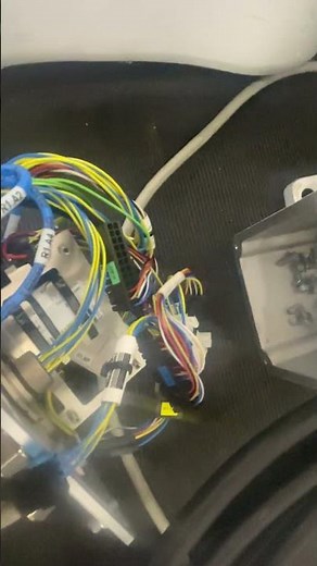 Robot ABB SCARA from inside