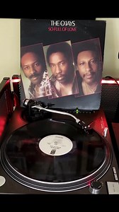 Lunchtime Jam. One of my favorite 70's classics by the mighty O'Jays. Make sure you click on my Stories for more great music. #TheOJays #djapaza #70smusic ##oldschool | dj_apaza