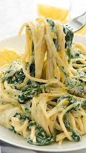 Creamy Lemon Pasta Hack 🍋 This easy pasta recipe tastes like a fancy café lunch… but it’s a quick pasta dinner you can pull off on a busy weeknight. Here’s the trick: ricotta lemon Parmesan turns into a silky creamy pasta recipe the second you hit it with a splash of reserved pasta water. No heavy cream. No complicated sauce. And the spinach? It cooks in the last 60 seconds so it stays bright and fresh. INGREDIENTS (3 servings): 8 oz pasta (spaghetti, linguine, penne, fusilli whatever you’ve go