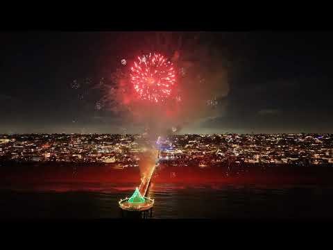 Skechers Manhattan Beach Holiday Fireworks 2025. Aerial view.
